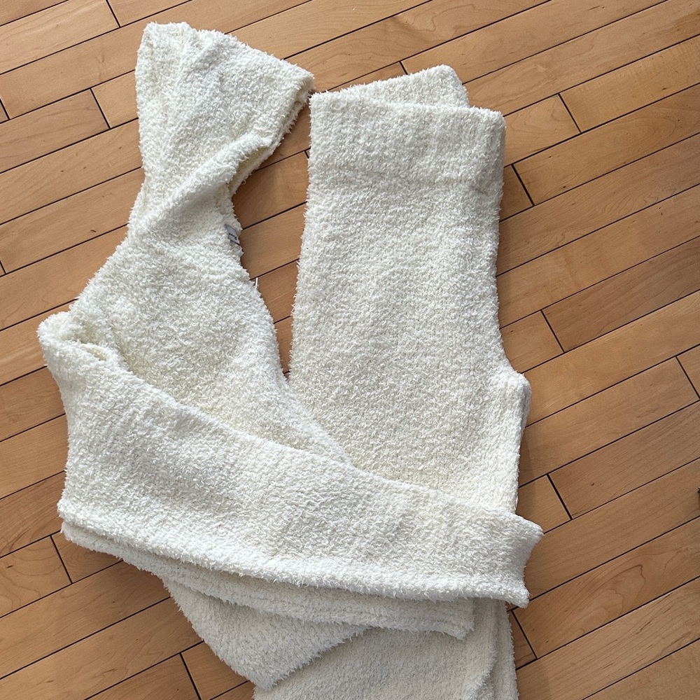 Fluffy White Hooded Sweater and Pants Set